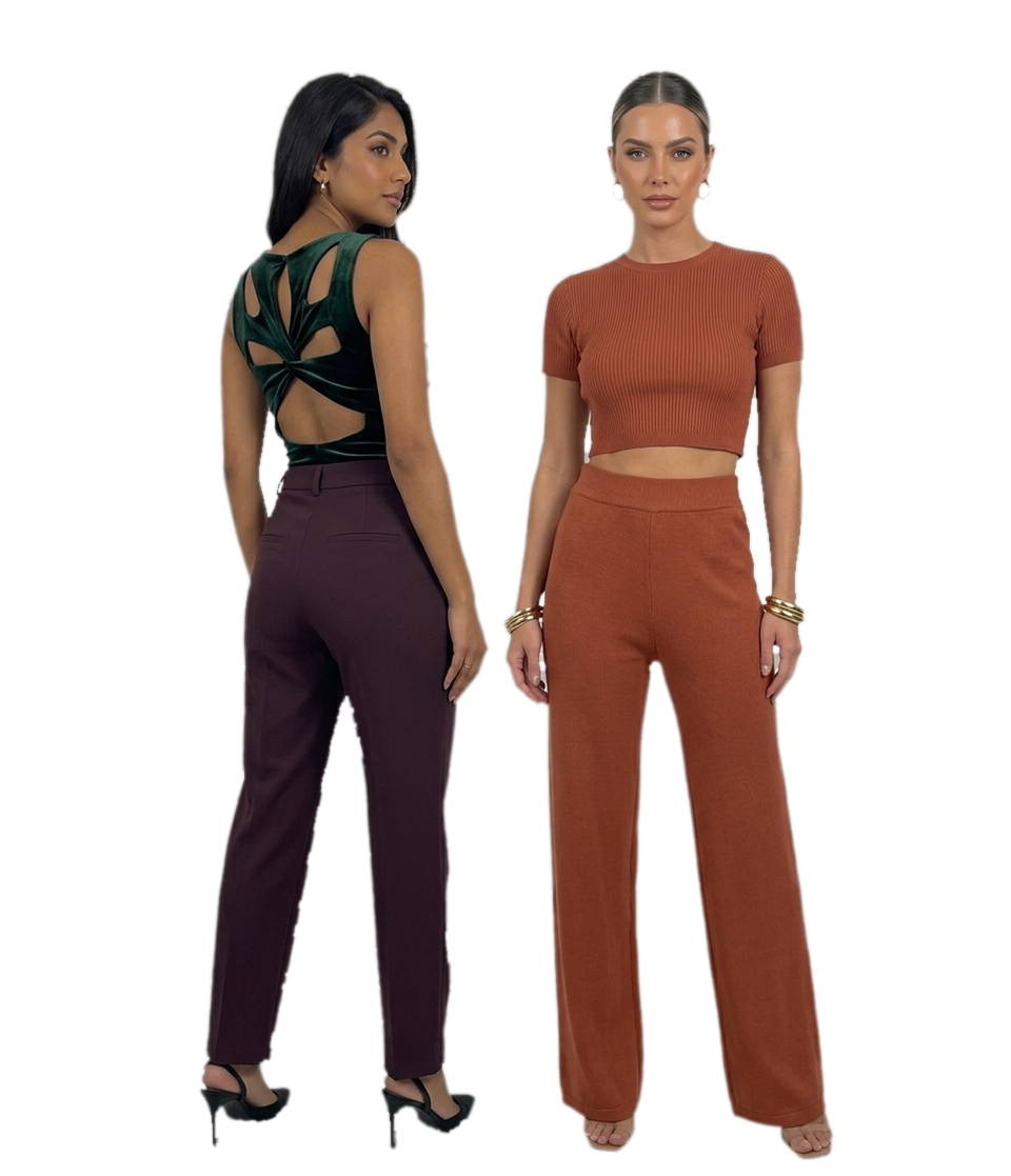 Dos modelos BAMTAE con looks en vino y conjunto café